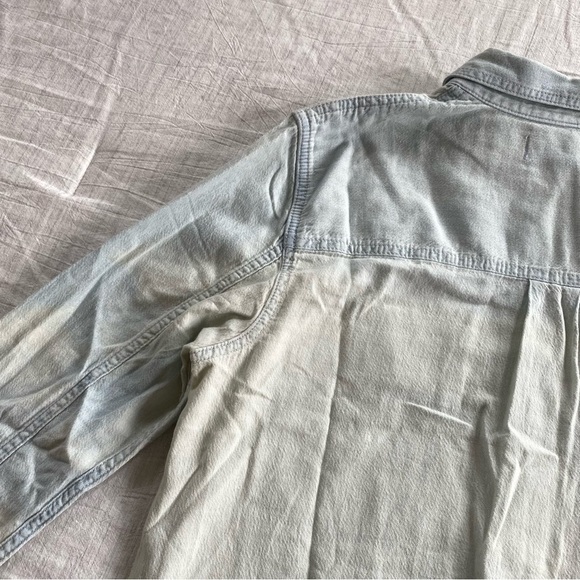 Madewell Denim Shirt Jacket Button Down Lightweight Cotton Small Light Wash NWT - Picture 11 of 14